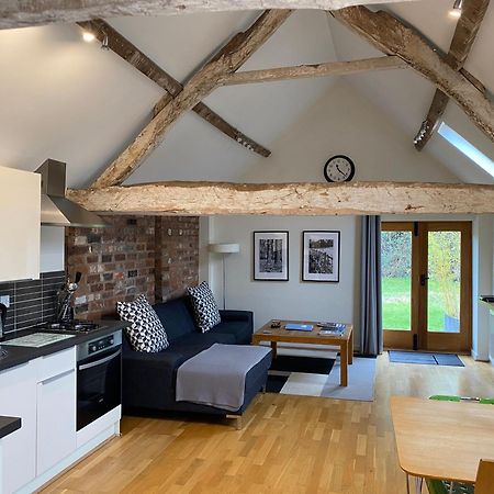 Hidden Cottages Two Lovely 1 Bed Cottages In Peaceful Surroundings, 1 With Log Burner Henley-in-Arden Экстерьер фото